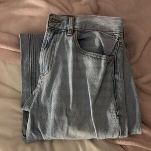 Garage low rise baggy light wash jeans